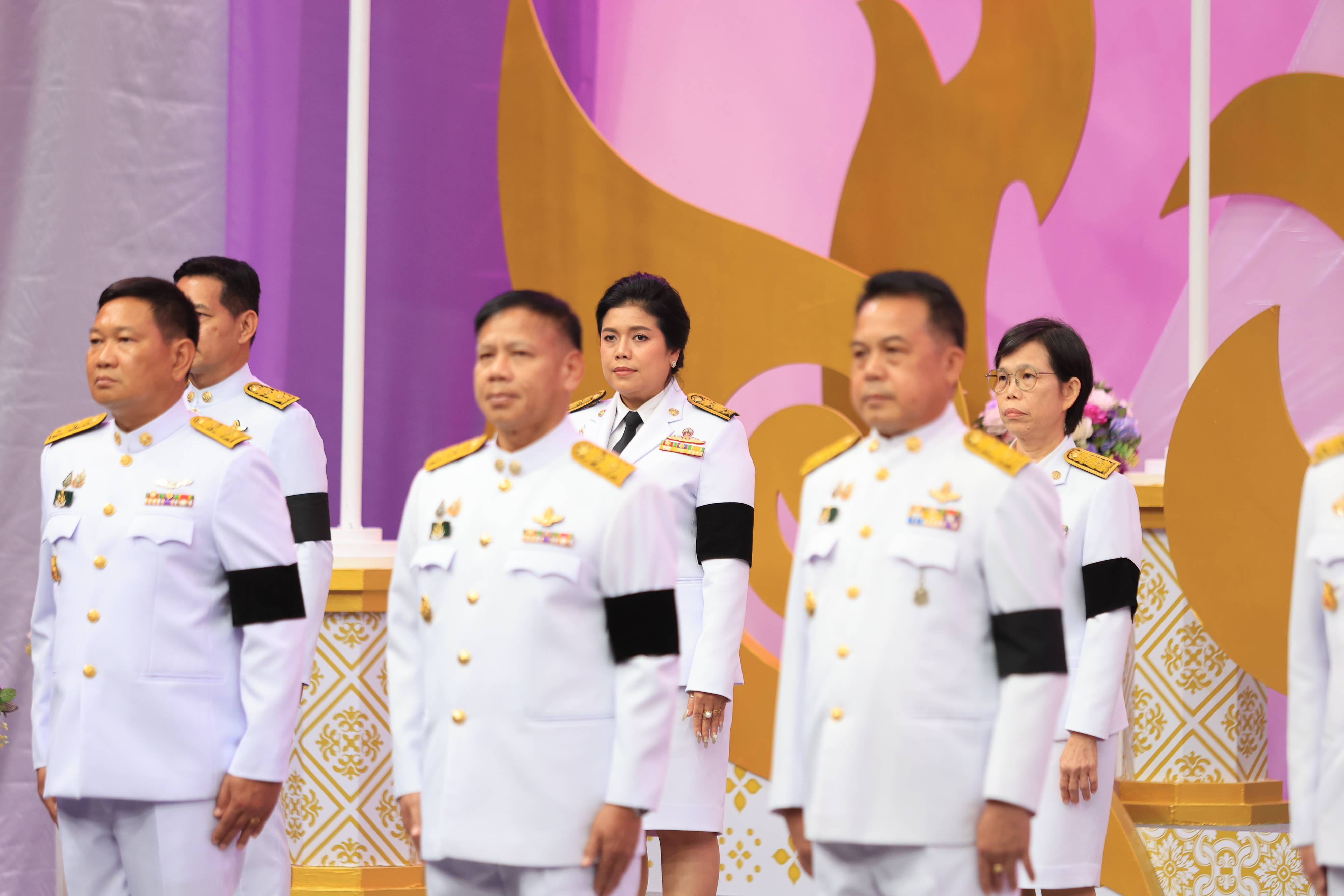 title - คณะผู้บริหาร ส.ป.ก. บันทึกเทปถวายพระพรชัยมงคล สมเด็จพระนางเจ้าสุทิดา พัชรสุธาพิมลลักษณ พระบรมราชินี เนื่องในโอกาสวันเฉลิมพระชนมพรรษา 48 พรรษา